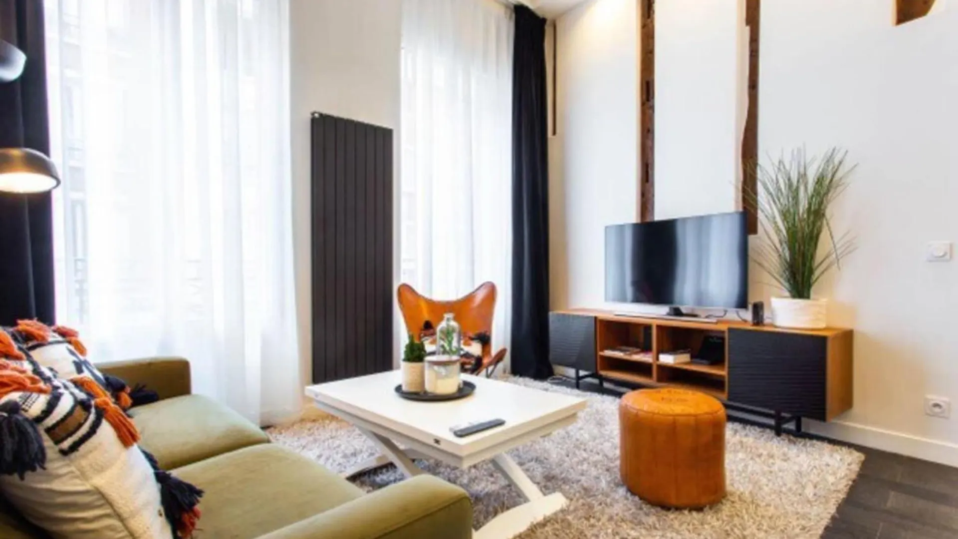 Διαμέρισμα Stunning - 2br-6p - Grand Boulevard *